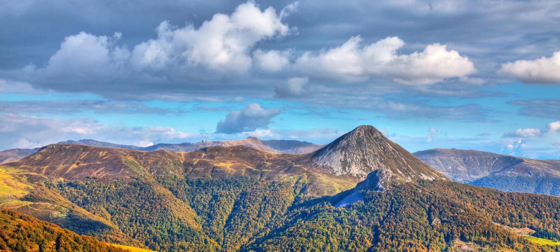 Vue Panoramique sur la Chaine des Puys du Puy de Dome