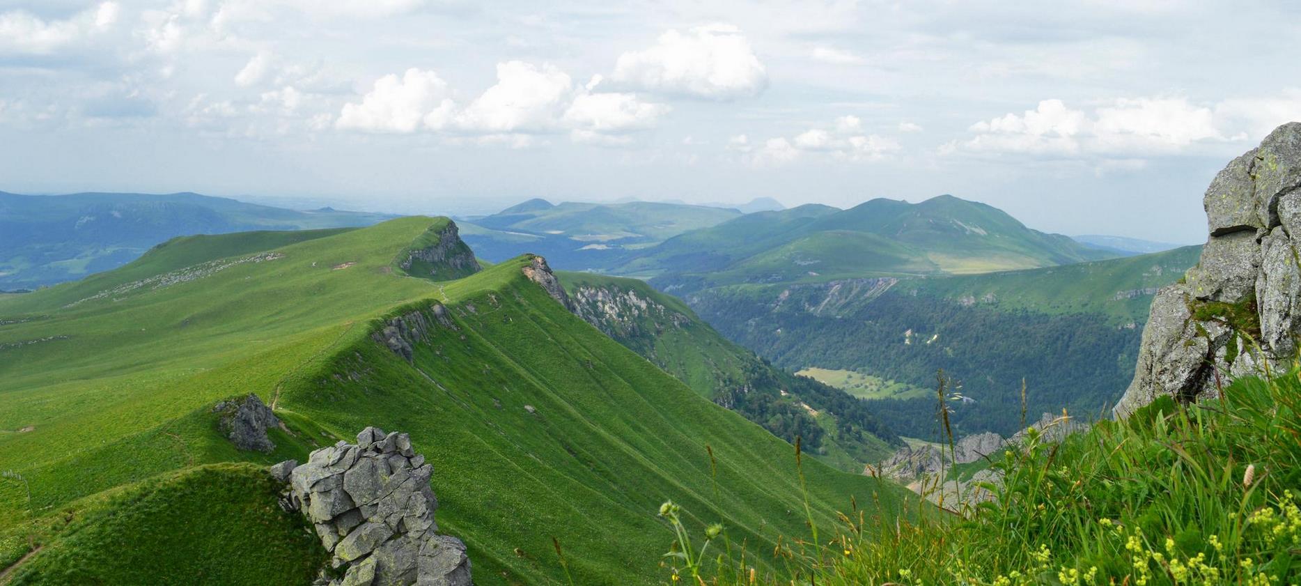 Puy de Cliergue, panorama sur le Massif Adventif