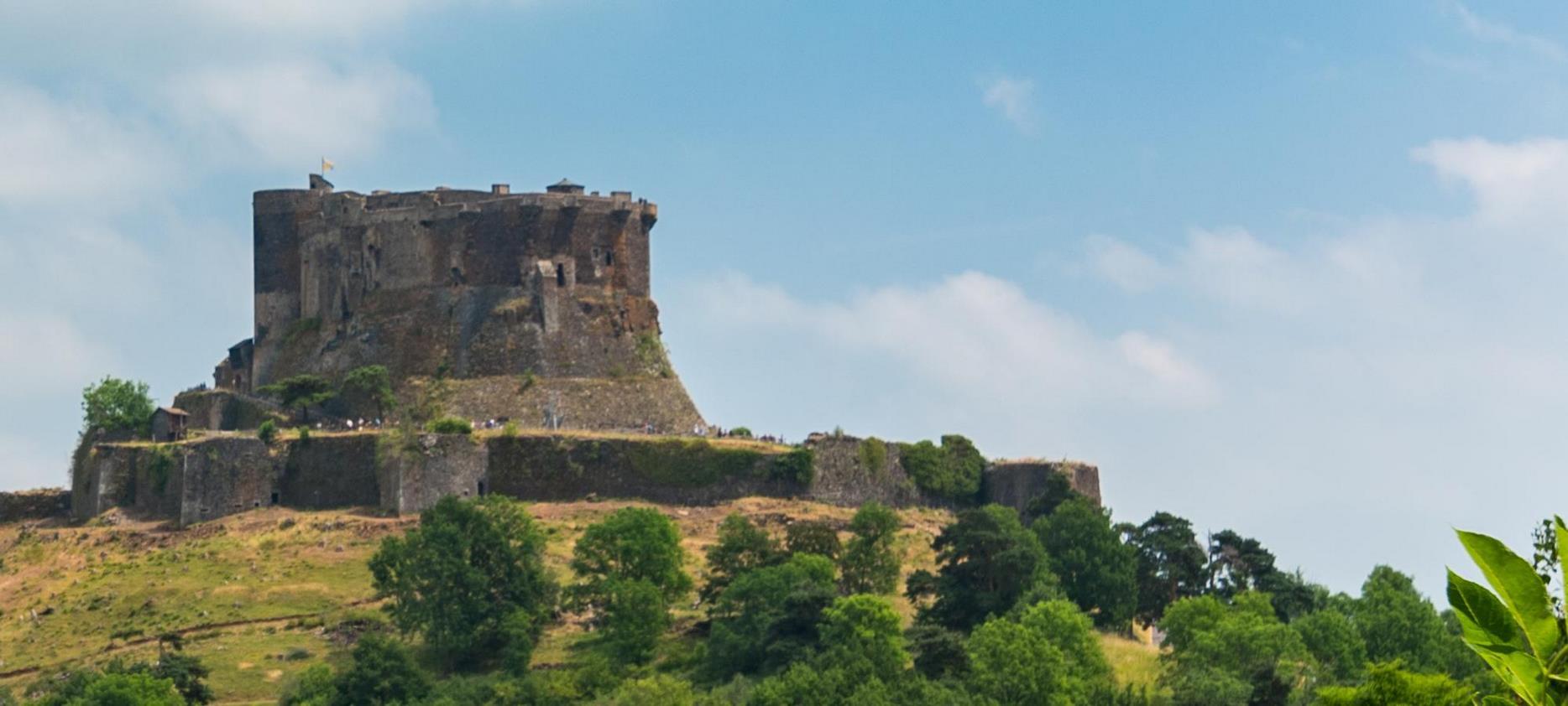 Chateau de Murol à Murol dans le Puy de Dôme