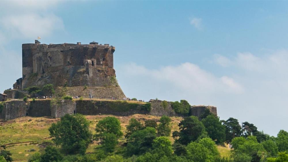 Chateau de Murol à Murol dans le Puy de Dôme