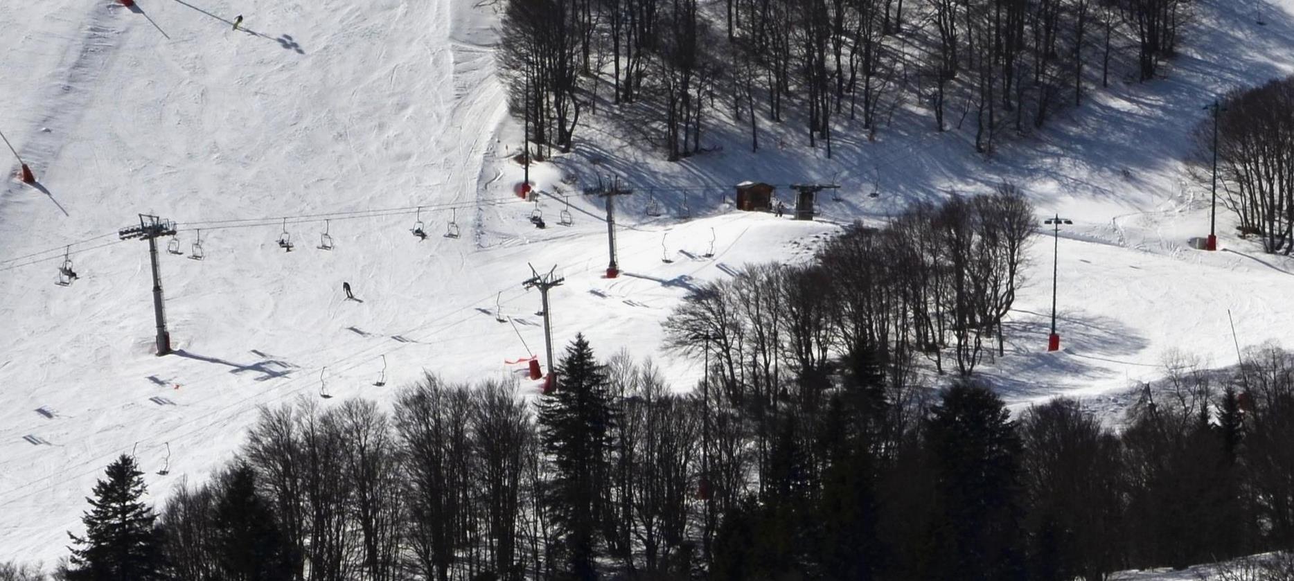 Super Besse - piste rouge - la Mado et arrivee de la piste verte