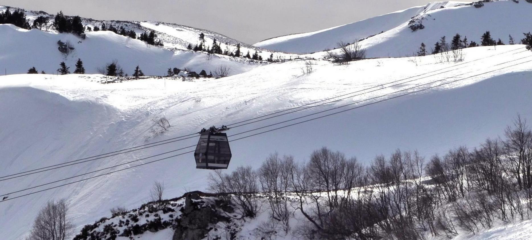 Super Besse - cabine téléphérique de la Perdrix