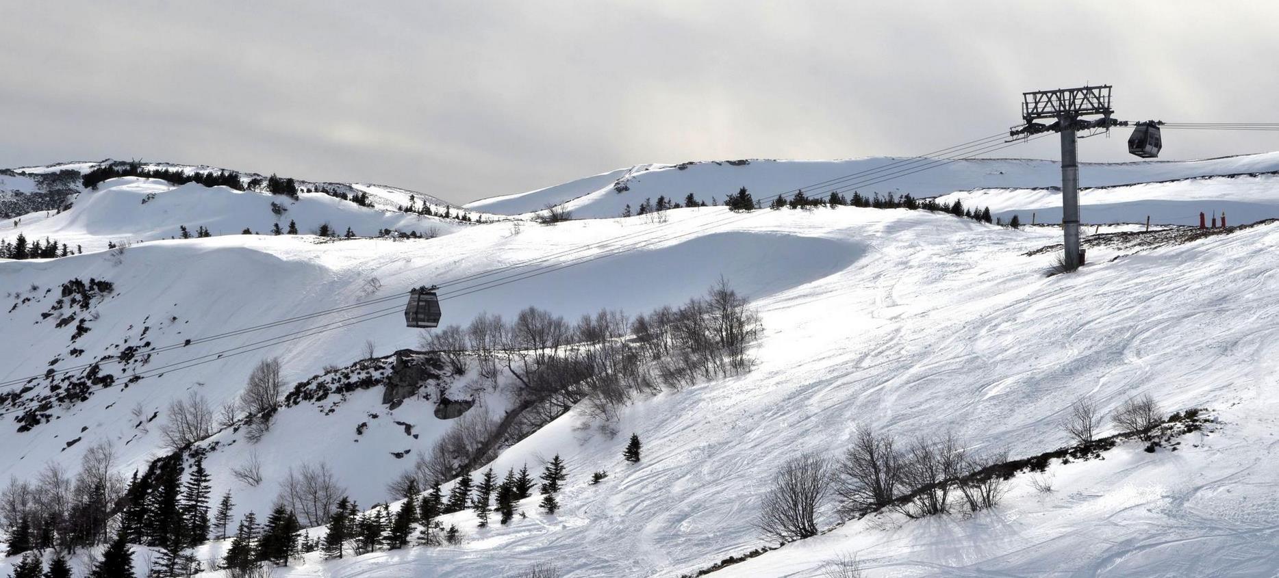 Super Besse - cabine téléphérique de la Perdrix