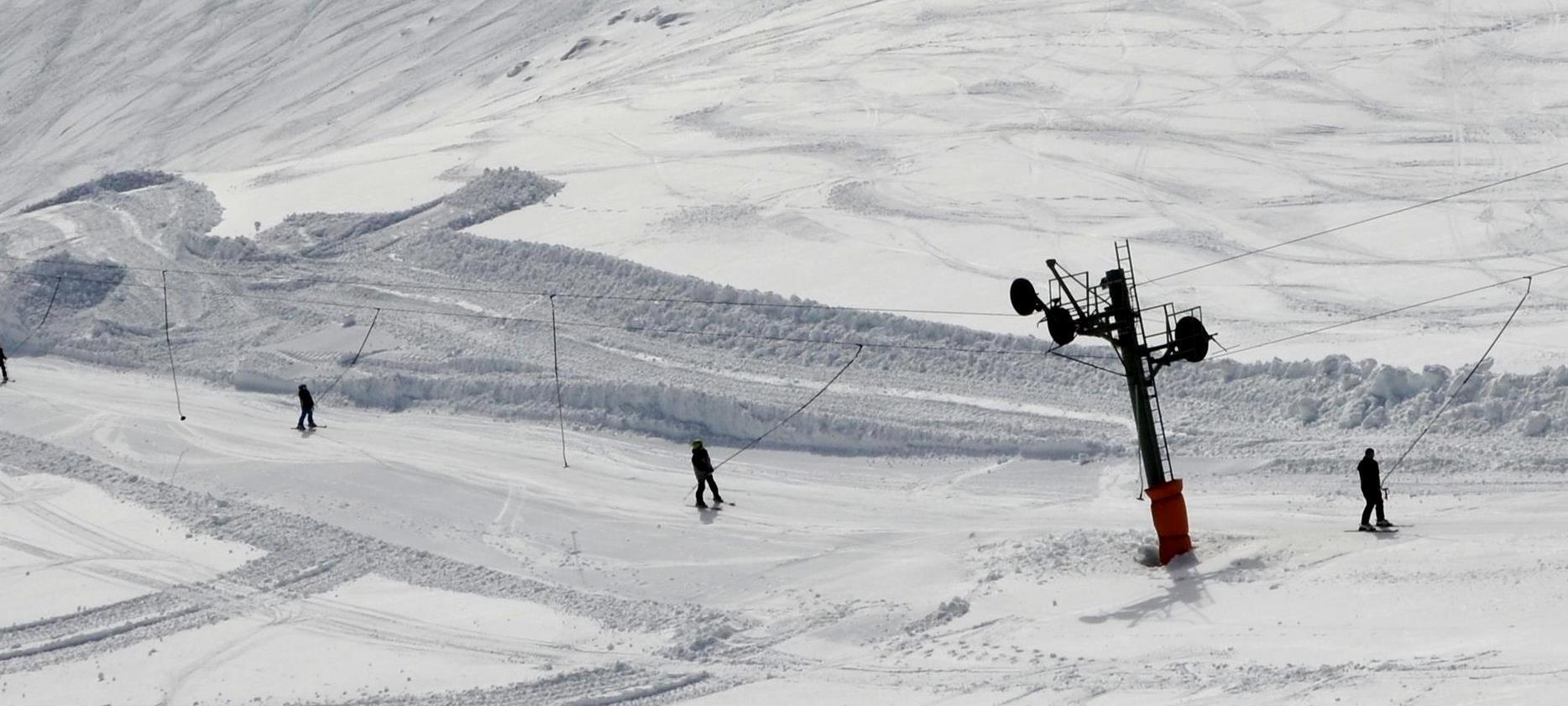 Super Besse - remonte pente sur le plateau