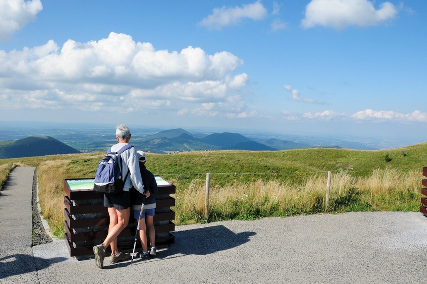Randonneur dans le Parc Naturel du Sancy