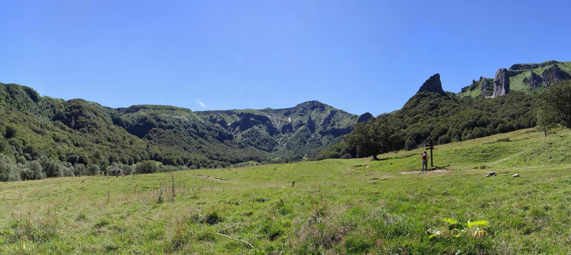 Super Besse - Premenade dans la Vallee de Chaudefour