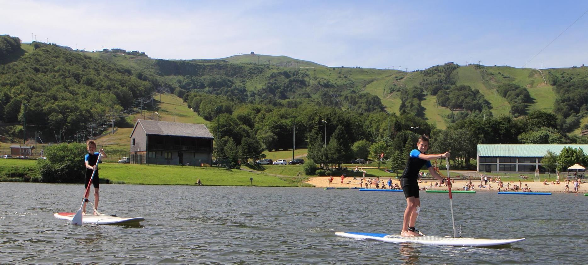 Paddle sur le Lac des Hermines a Super Besse