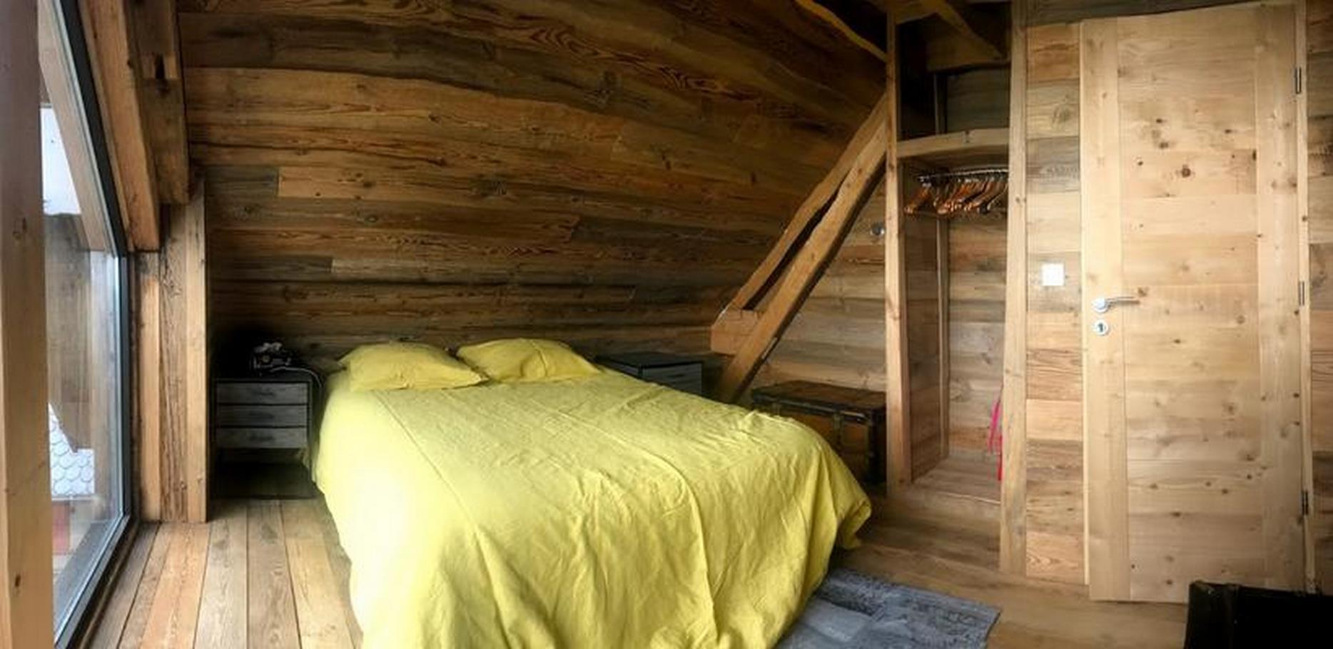 Chalet a louer a Super Besse - Chambre King Size avec vue exceptionnelle sur Les Mont du Cantal