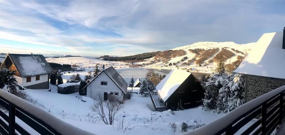 Chalet Cascade a Super Besse - Super Besse sous le neige