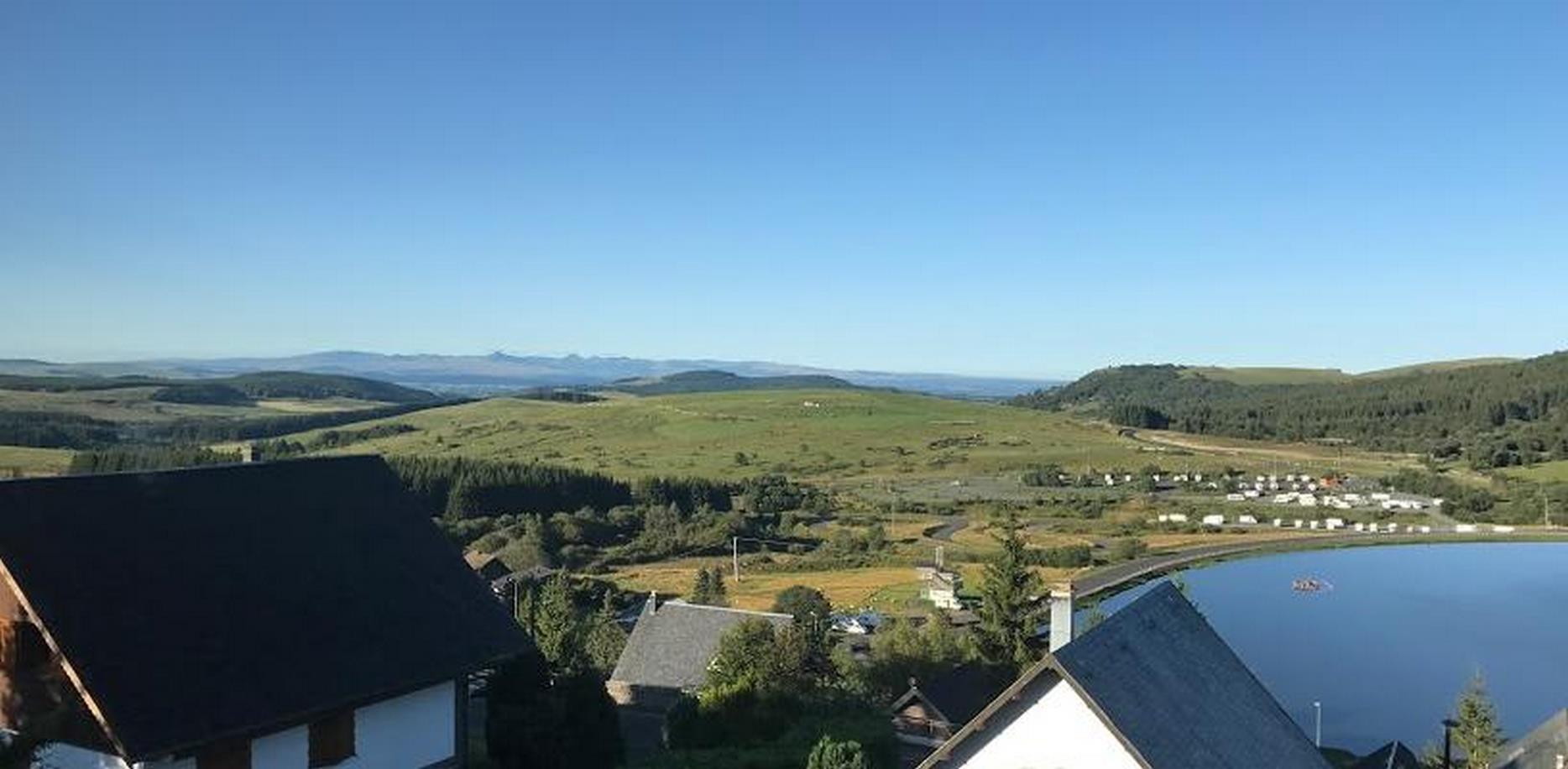 Offre Week End a Super Besse - Vue du chalet
