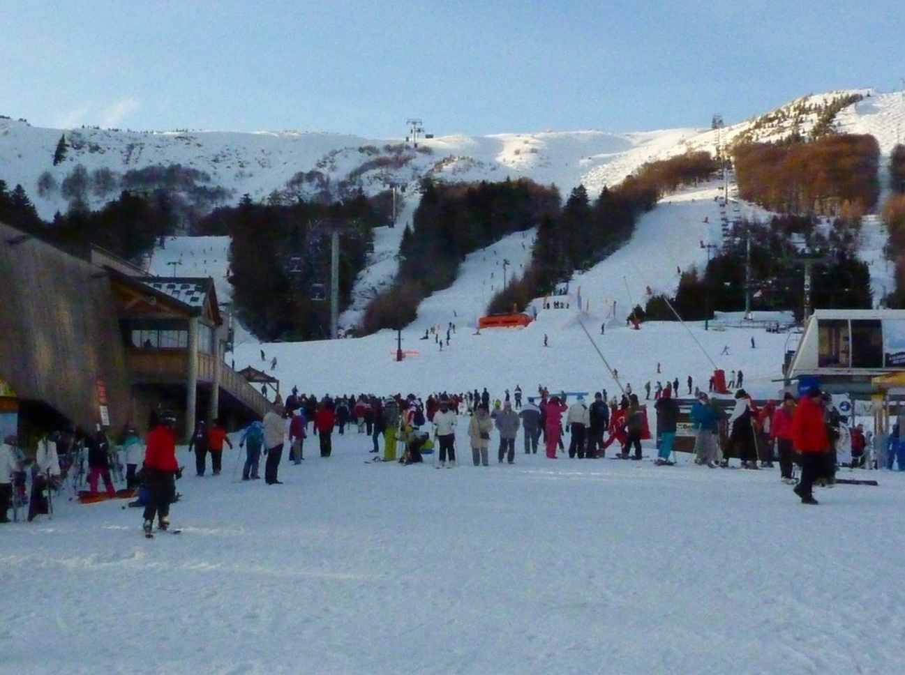 Le Chalet Cascade à Super Besse- Au pied des pistes en qlqs mns