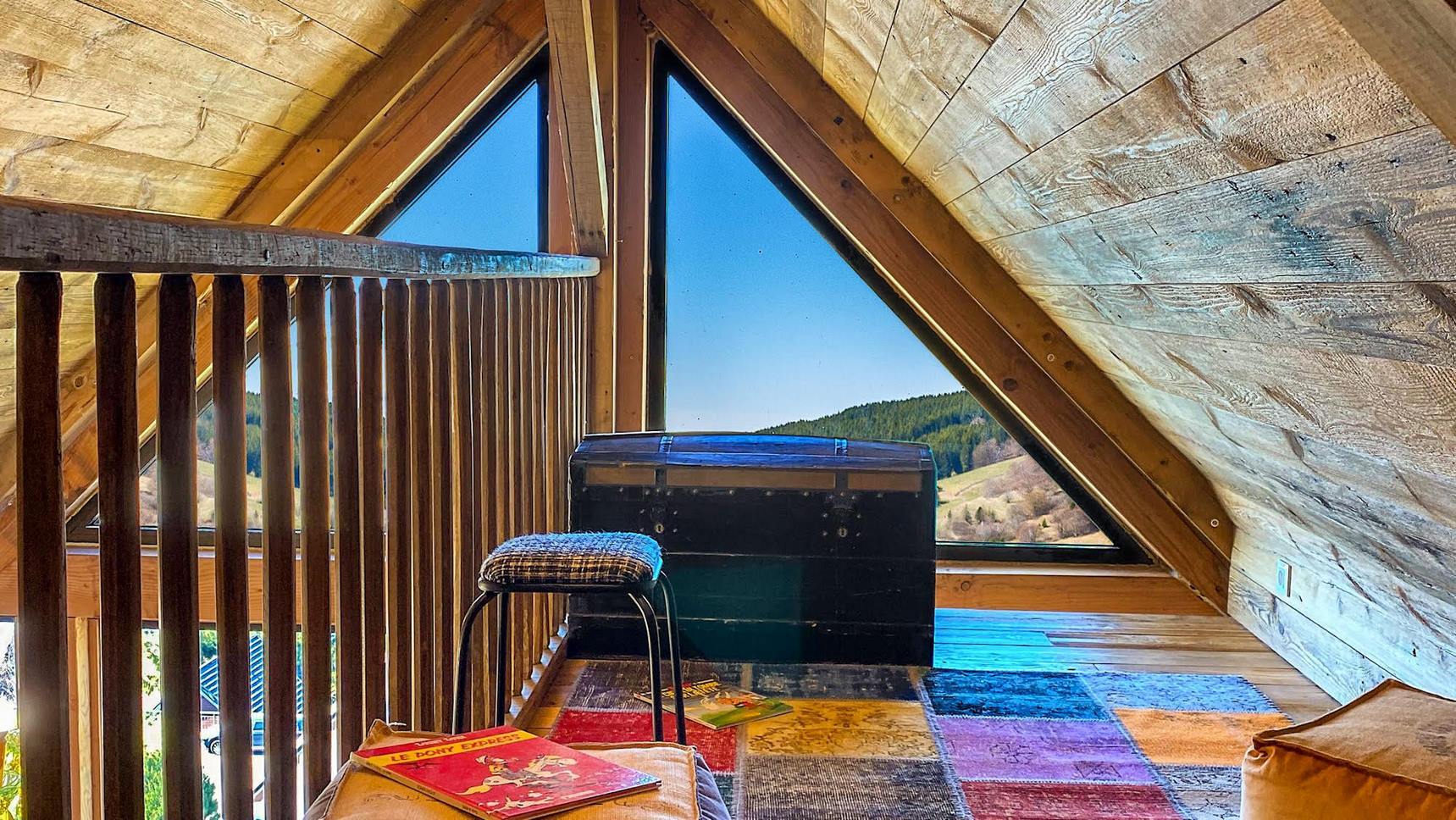Chalet a Super Besse l'Anorak, decouvrez l'espace jeux de la chambre Bois Joli