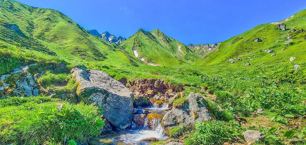 Le Val de Courre, Vallee Glaciere dans le massif des Dores