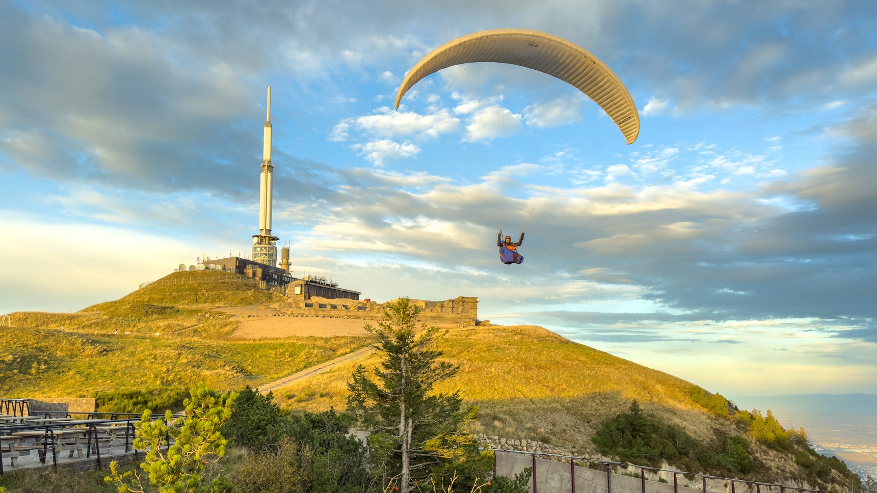 Sommet du Puy De Dôme, haut lieu de Parapente