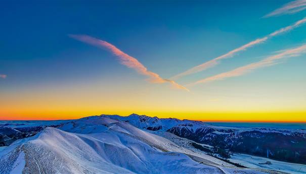 Massif Adventif, coucher de soleil sur le Massif du Sancy