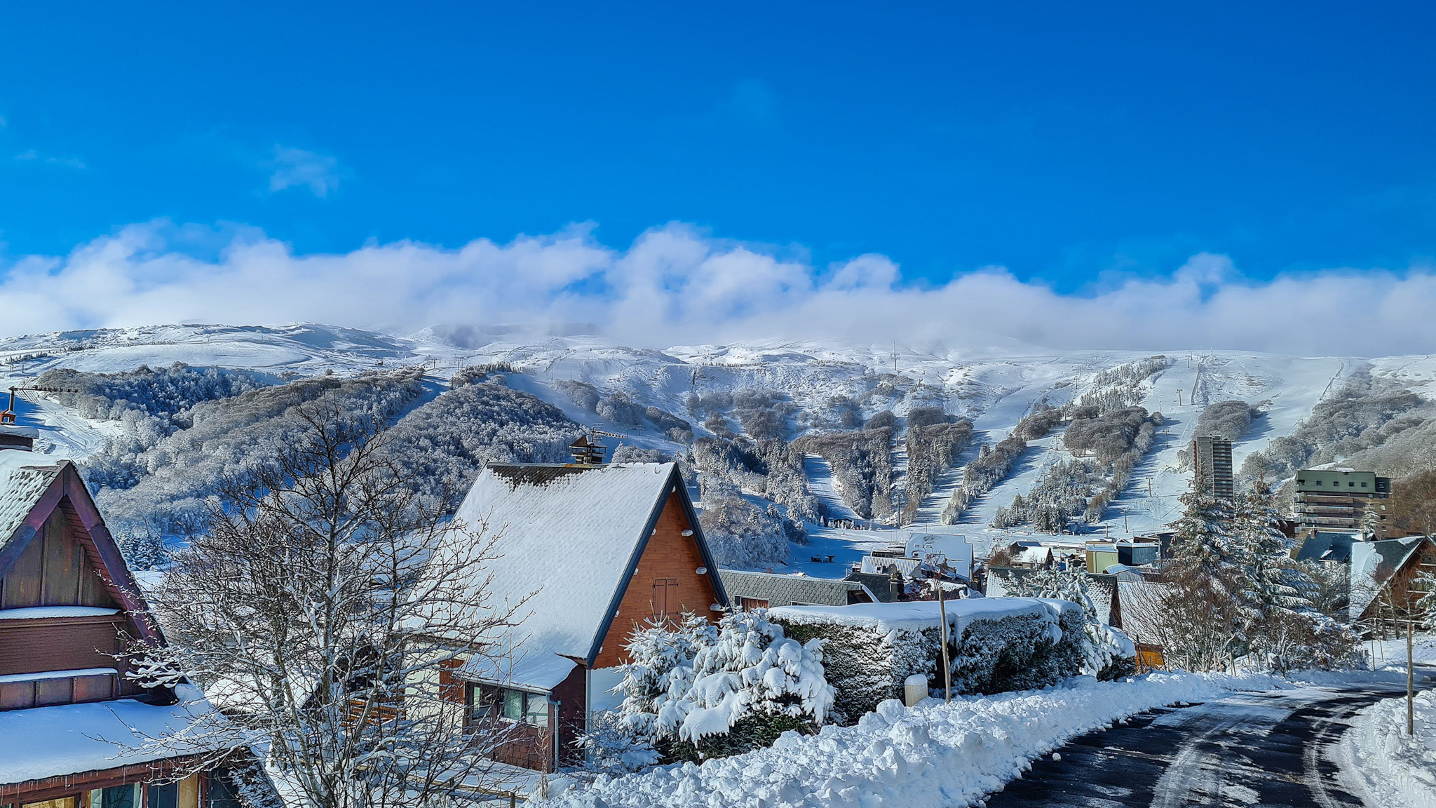 Super Besse, vue sur le centre ville de Super Besse