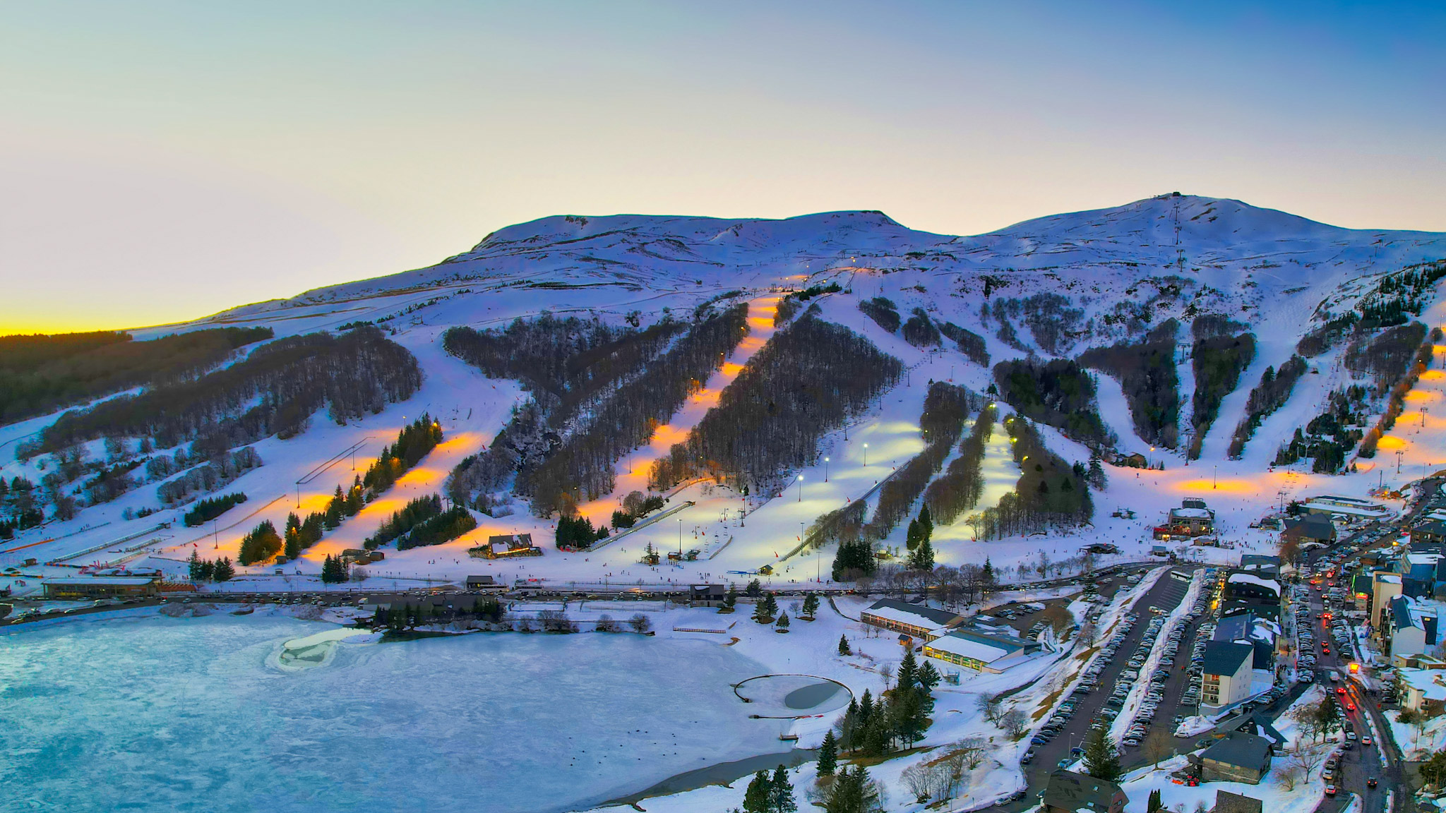 Chalet Super Besse, belle vue sur les pistes éclairées