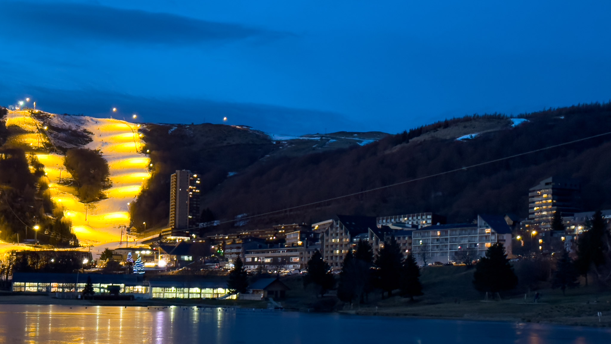 Super Besse, le centre ville de la station de Super Besse