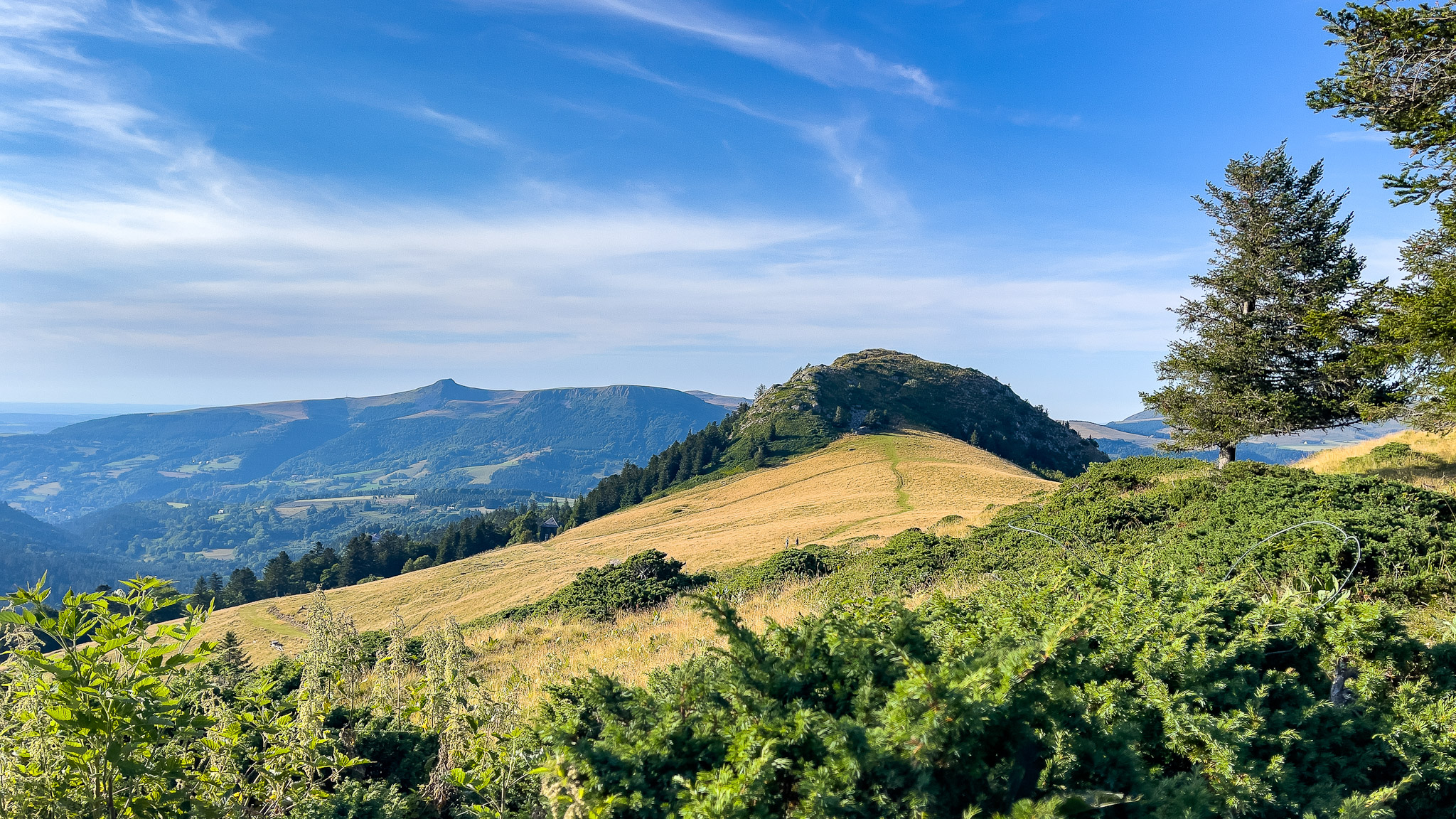 Le Capucin au Mont Dore, belle vue sur la Banne d'Ordanche