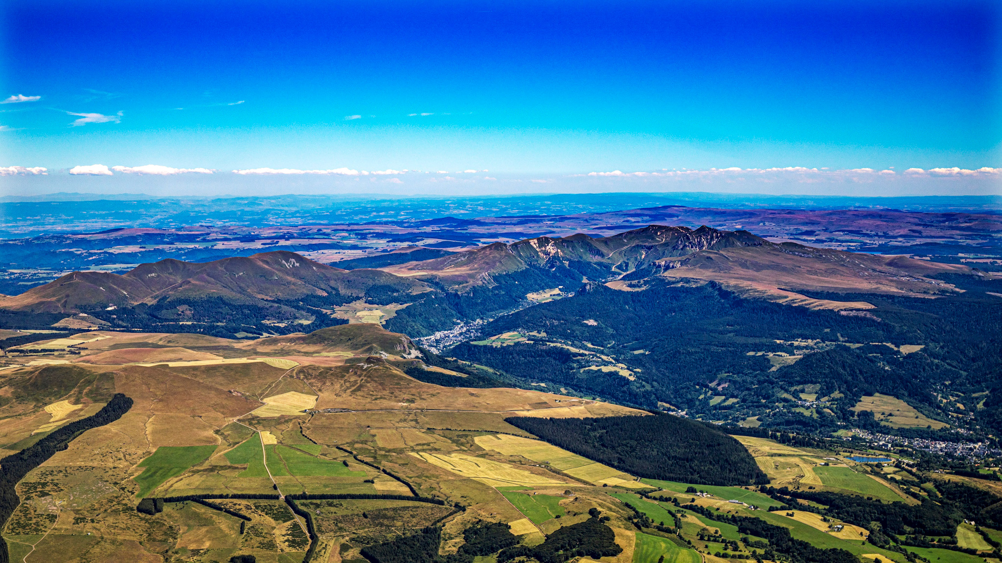 Les Monts Dore, de la Banne d'Ordanche au Massif Adventif puis au Puy de Sancy