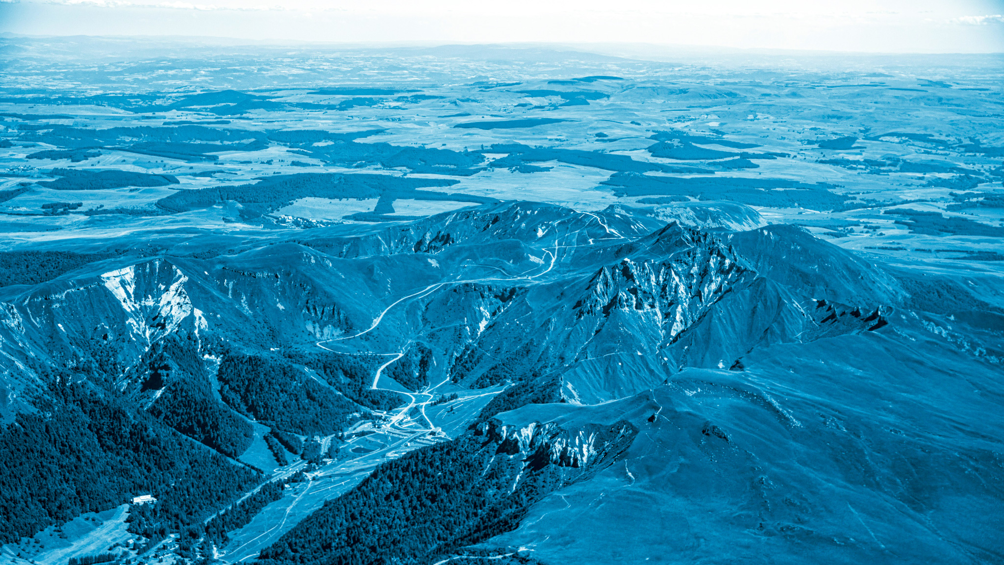 Le Massif du Sancy du Roc de Cuzeau au Puy de Cliergue