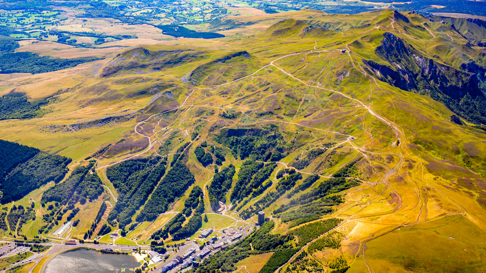 De la station de Super Besse au sommet du Puy de Sancy