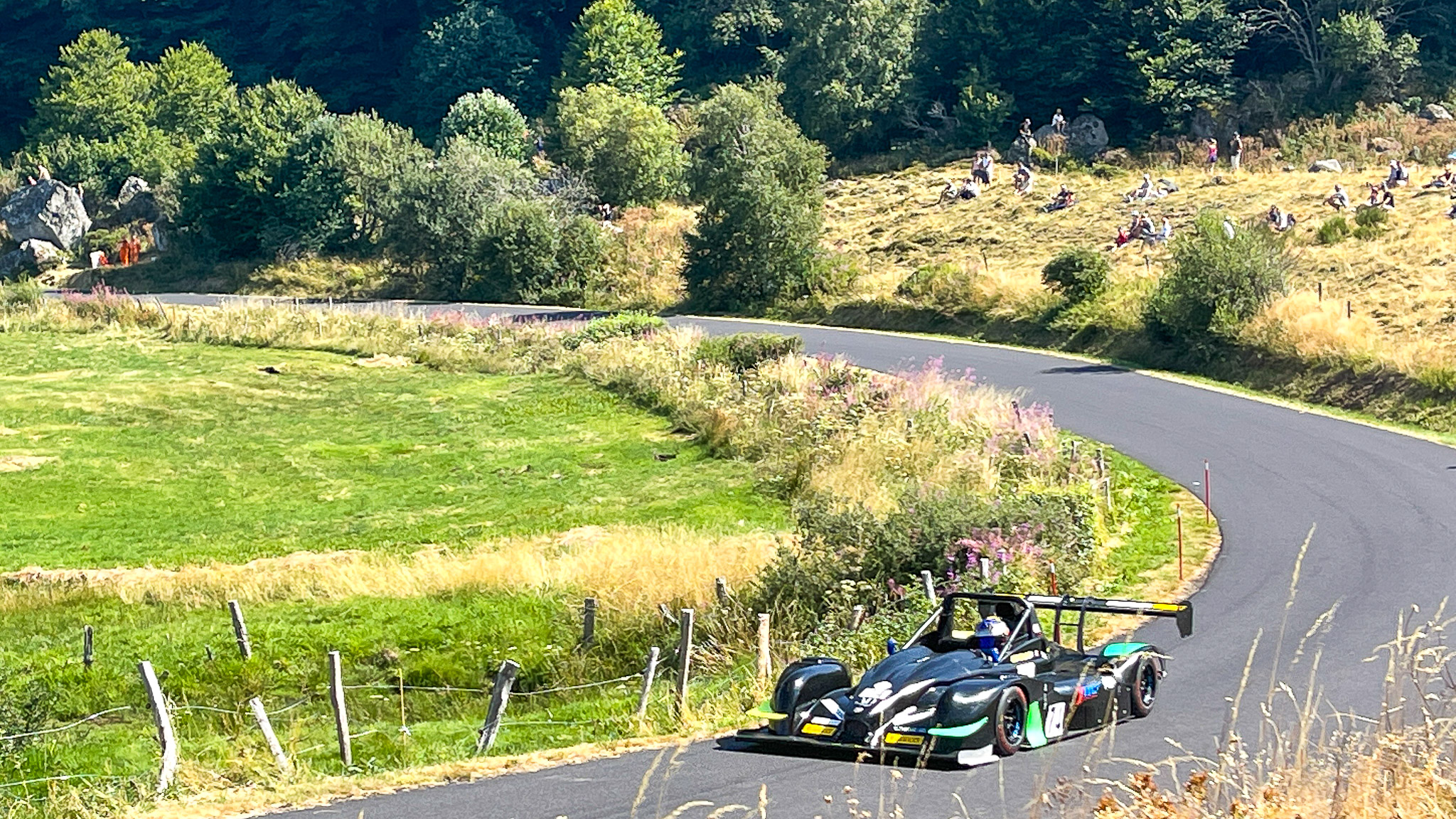 Course de cote du Mont Dore, les premiers virages