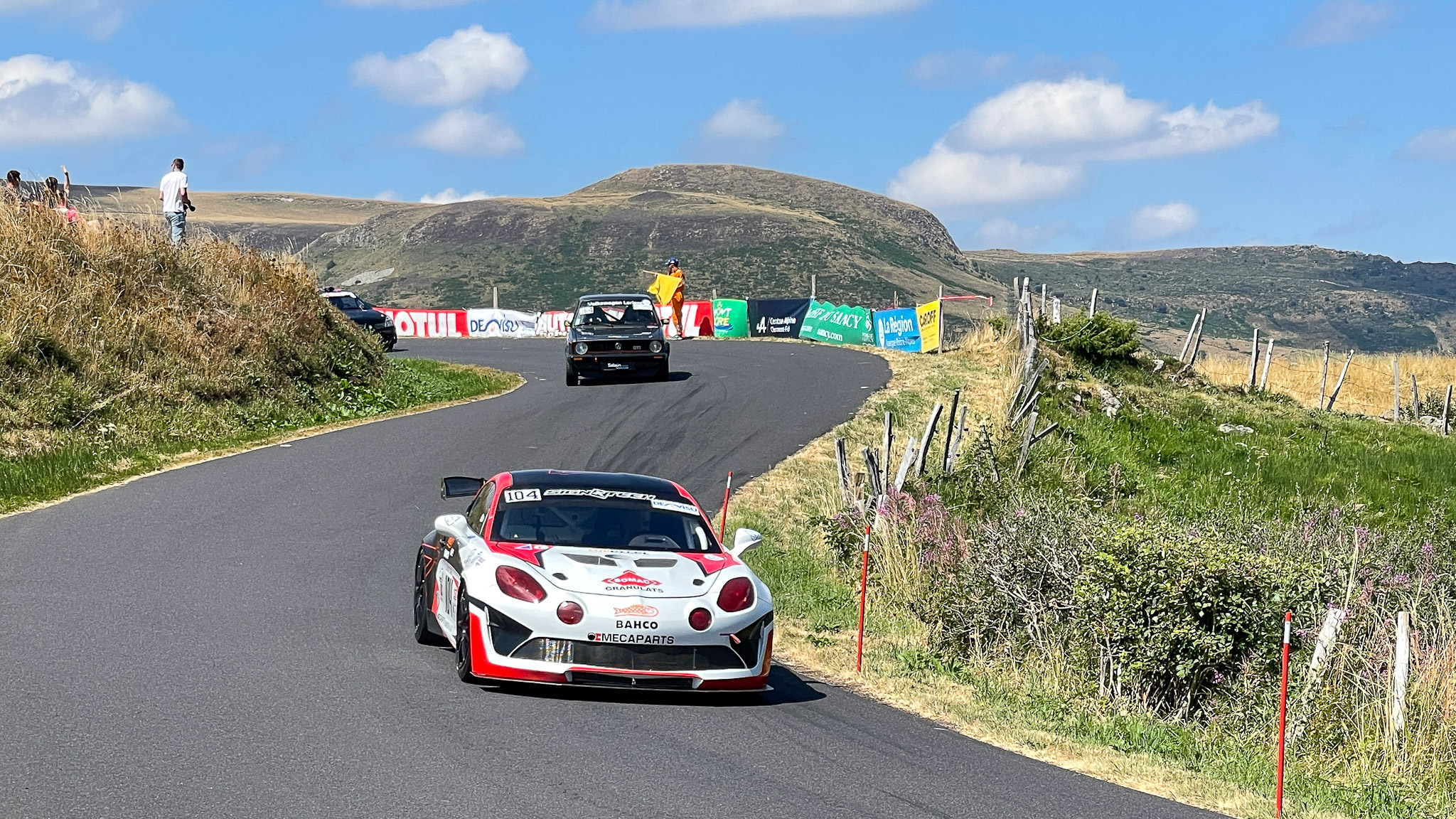 Course de Côte du Mont Dore, retour au Stand