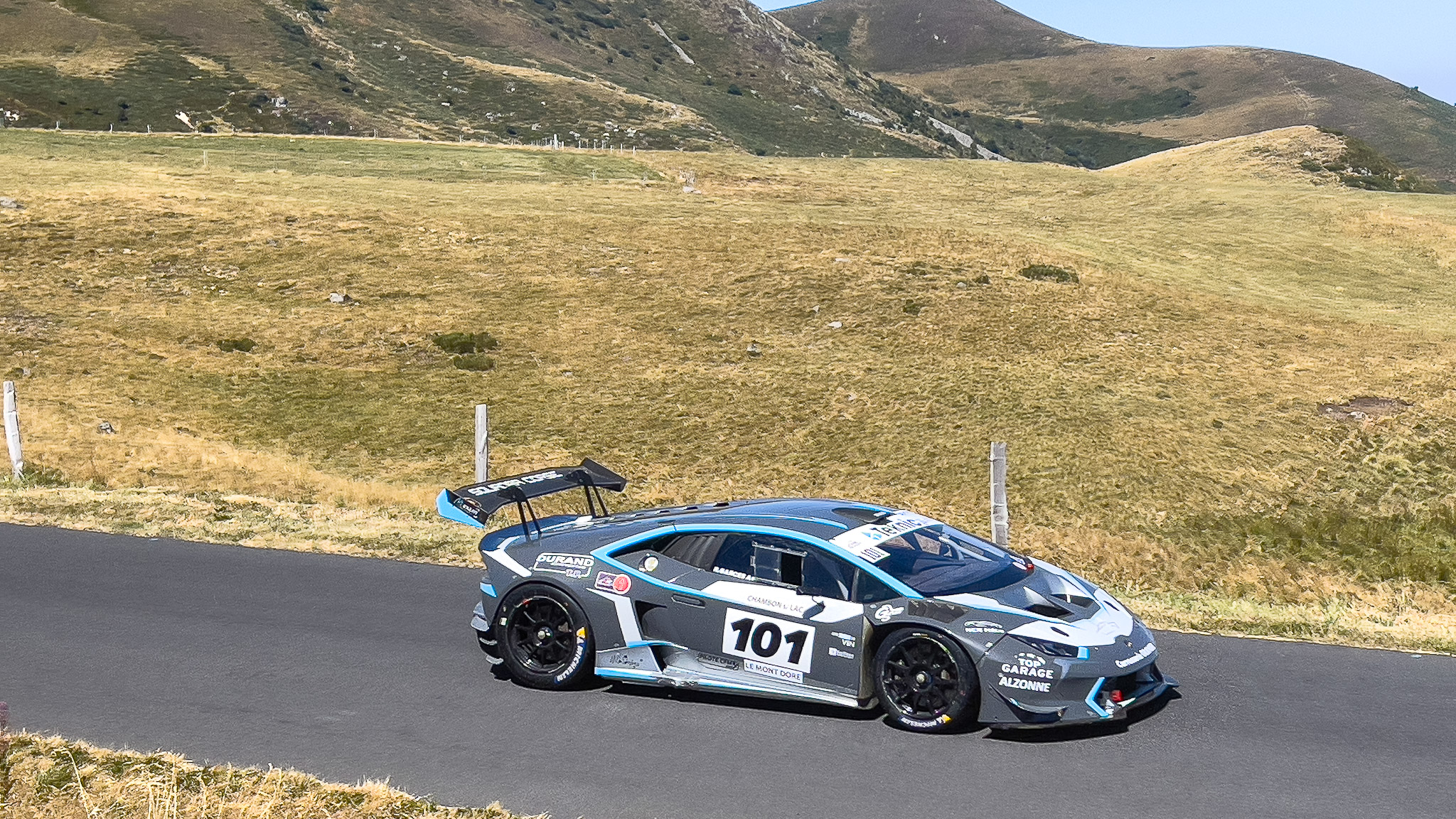 Course de Côte du Mont Dore, retour au stand pour Lamborghini
