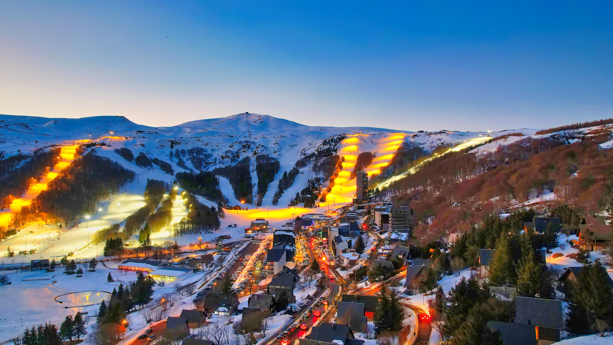 Station de Sports d'Hiver de Super Besse en Nocture