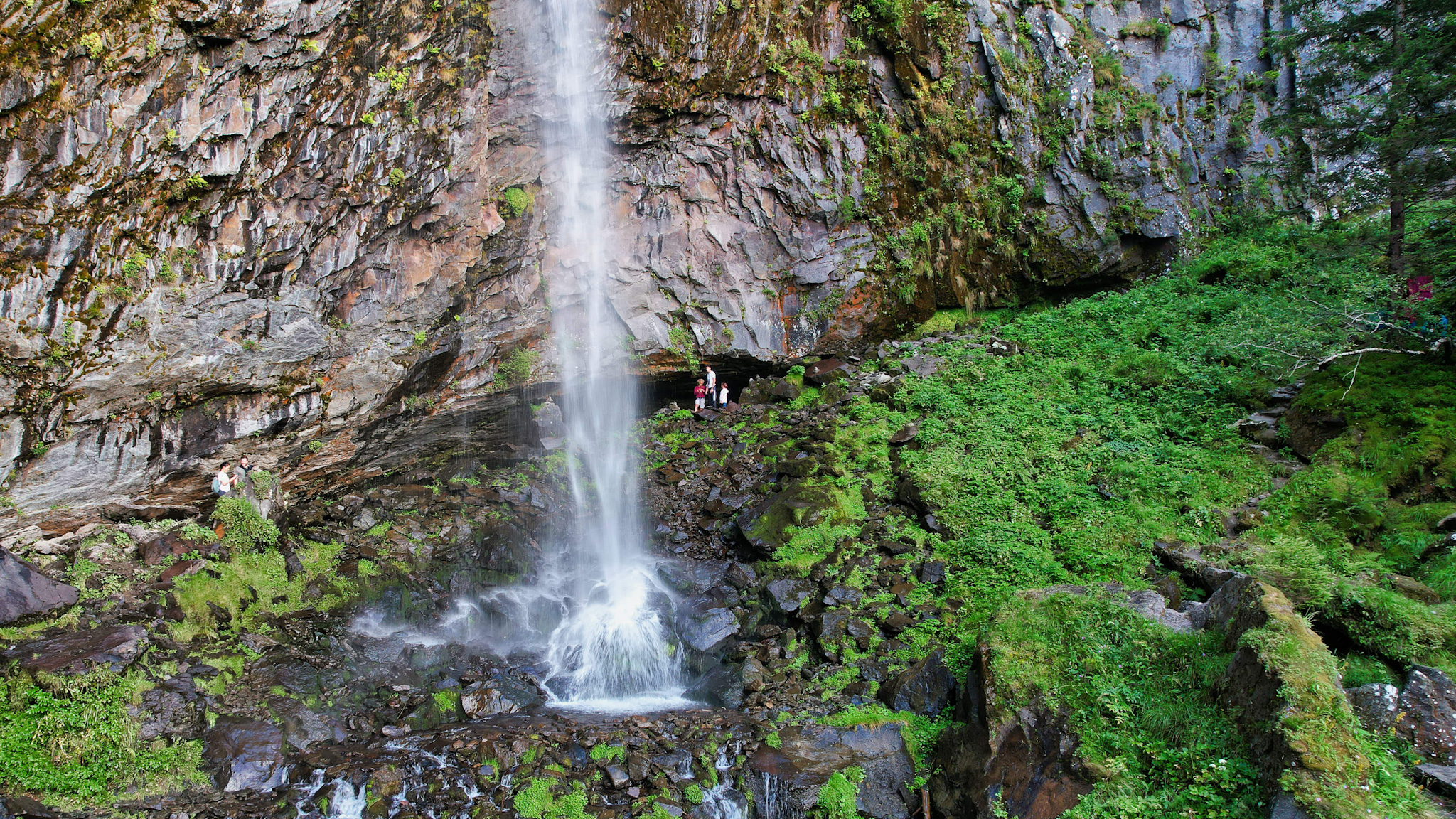 La Grande Cascade au Mont Dore au coucher du soleil