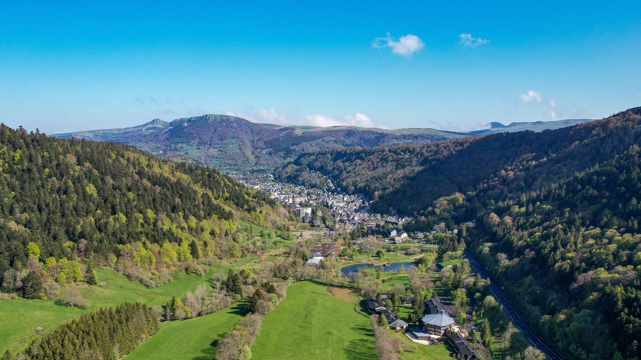 La Vallée du Mont Dore printanière
