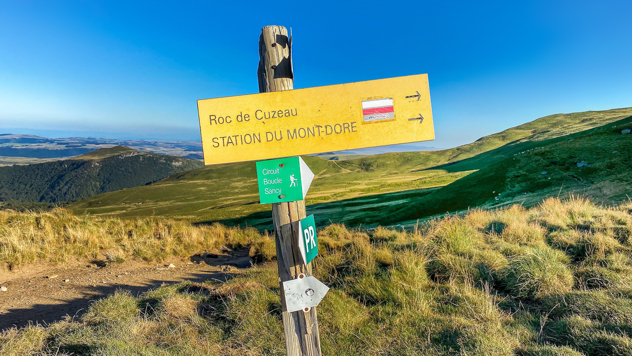Roc de Cuzeau, vers le sommet