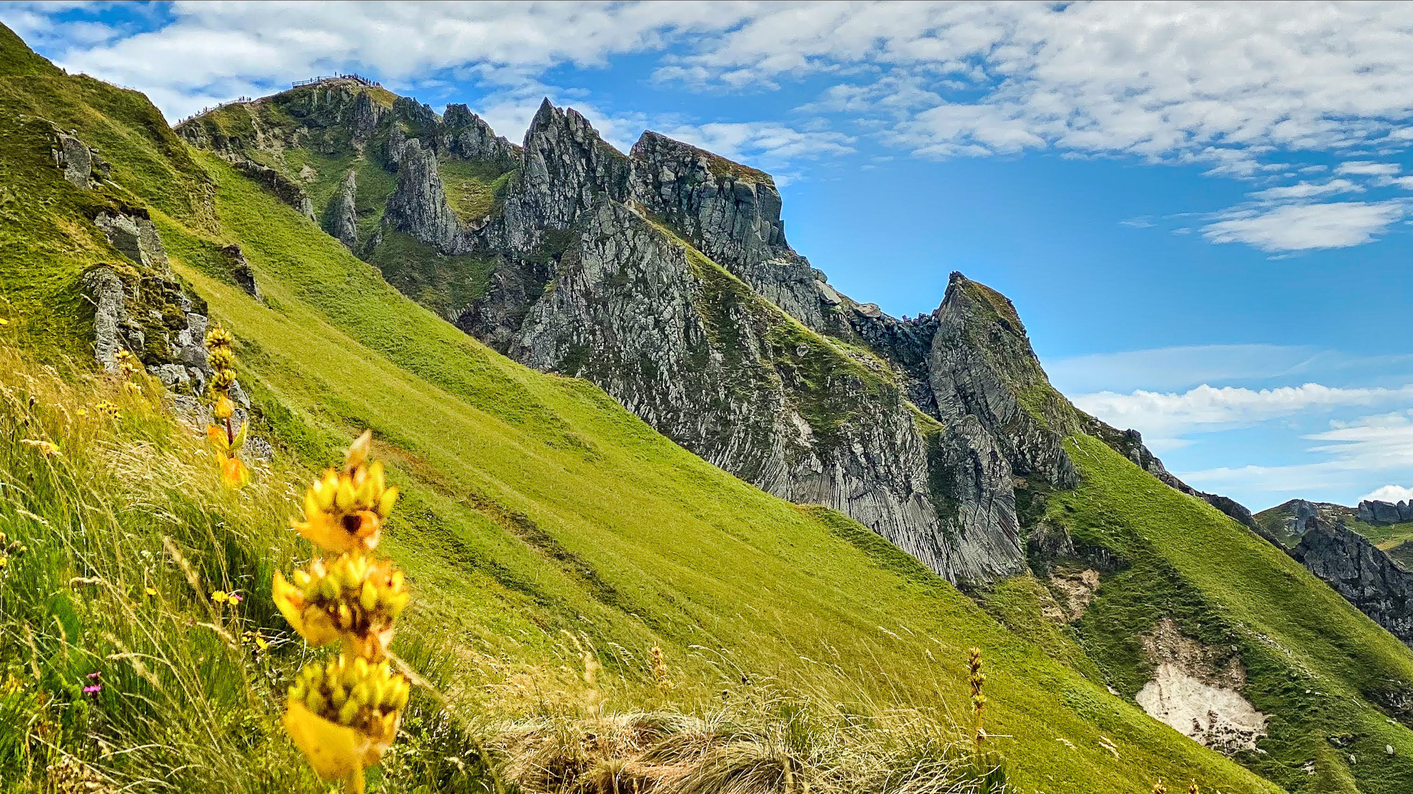 Les aiguilles du Puy de Sancy