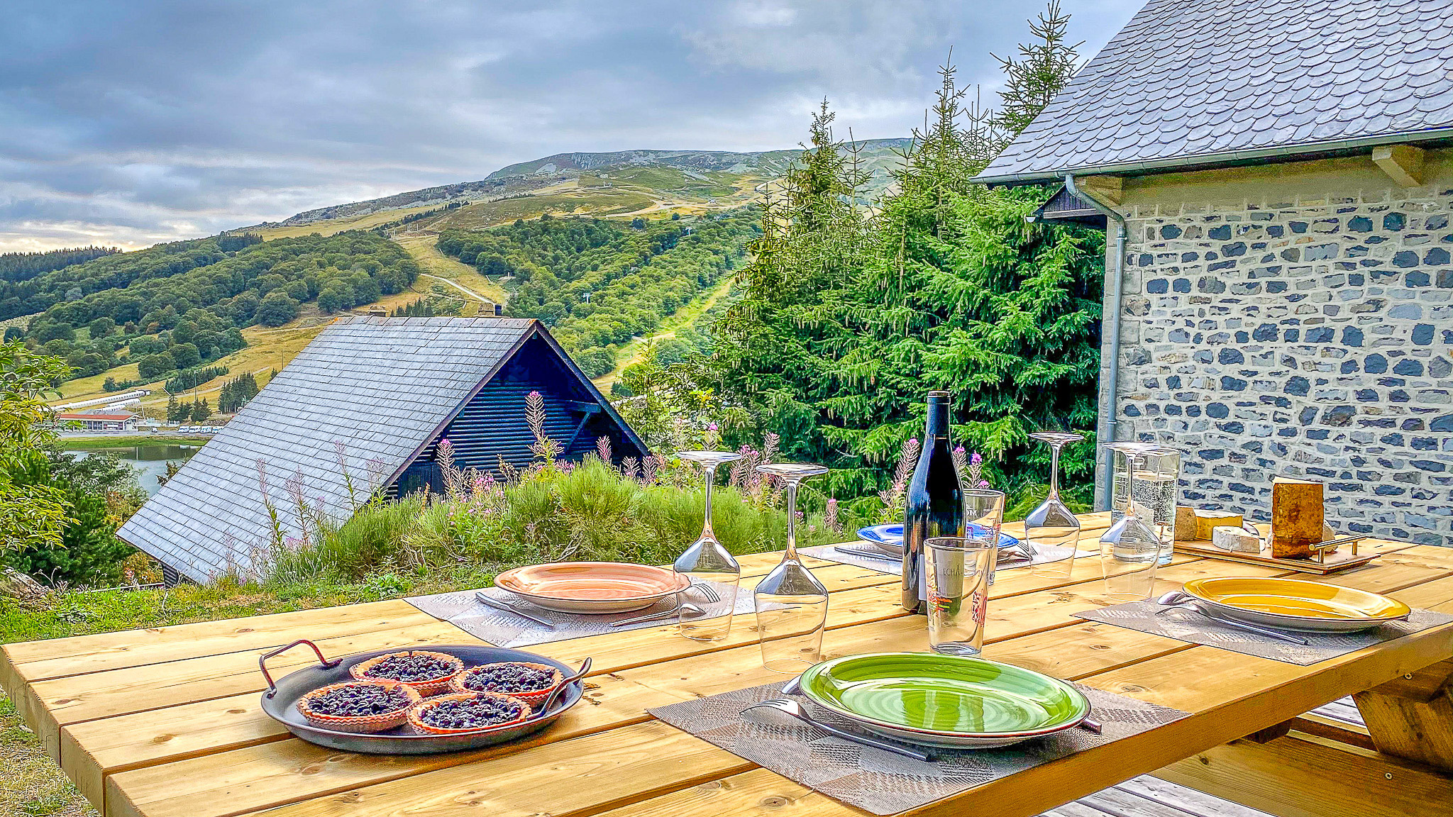 Chalet Cascade Super Besse, profitez de la Terrasse ave vue