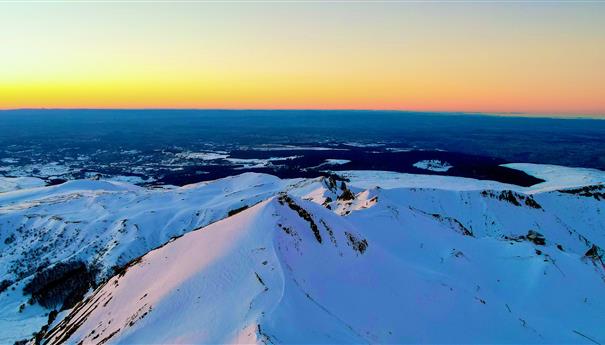 Le Puy de Sancy enneigé