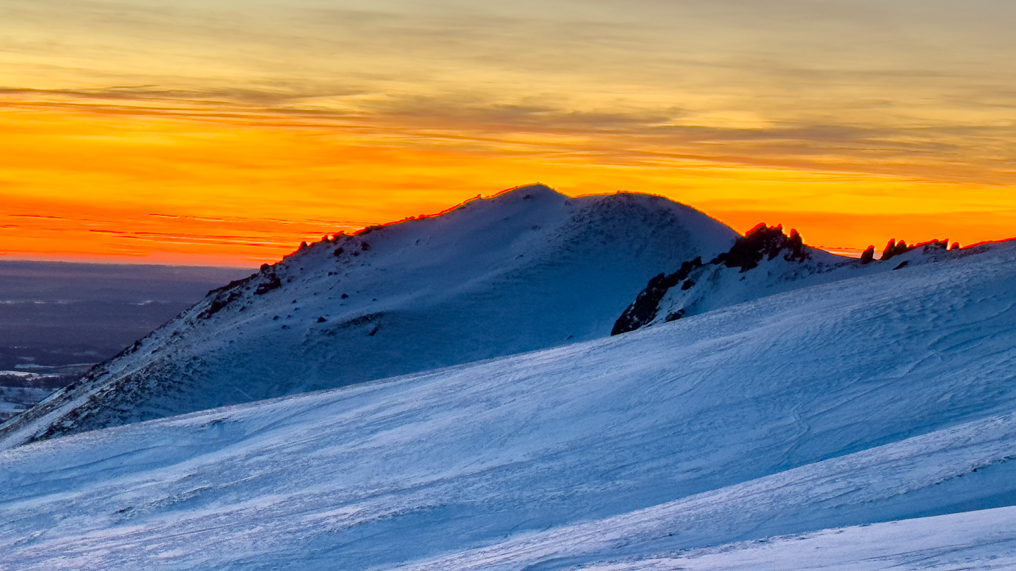Le Puy Gros, coucher de soleil sur les pentes du Sancy
