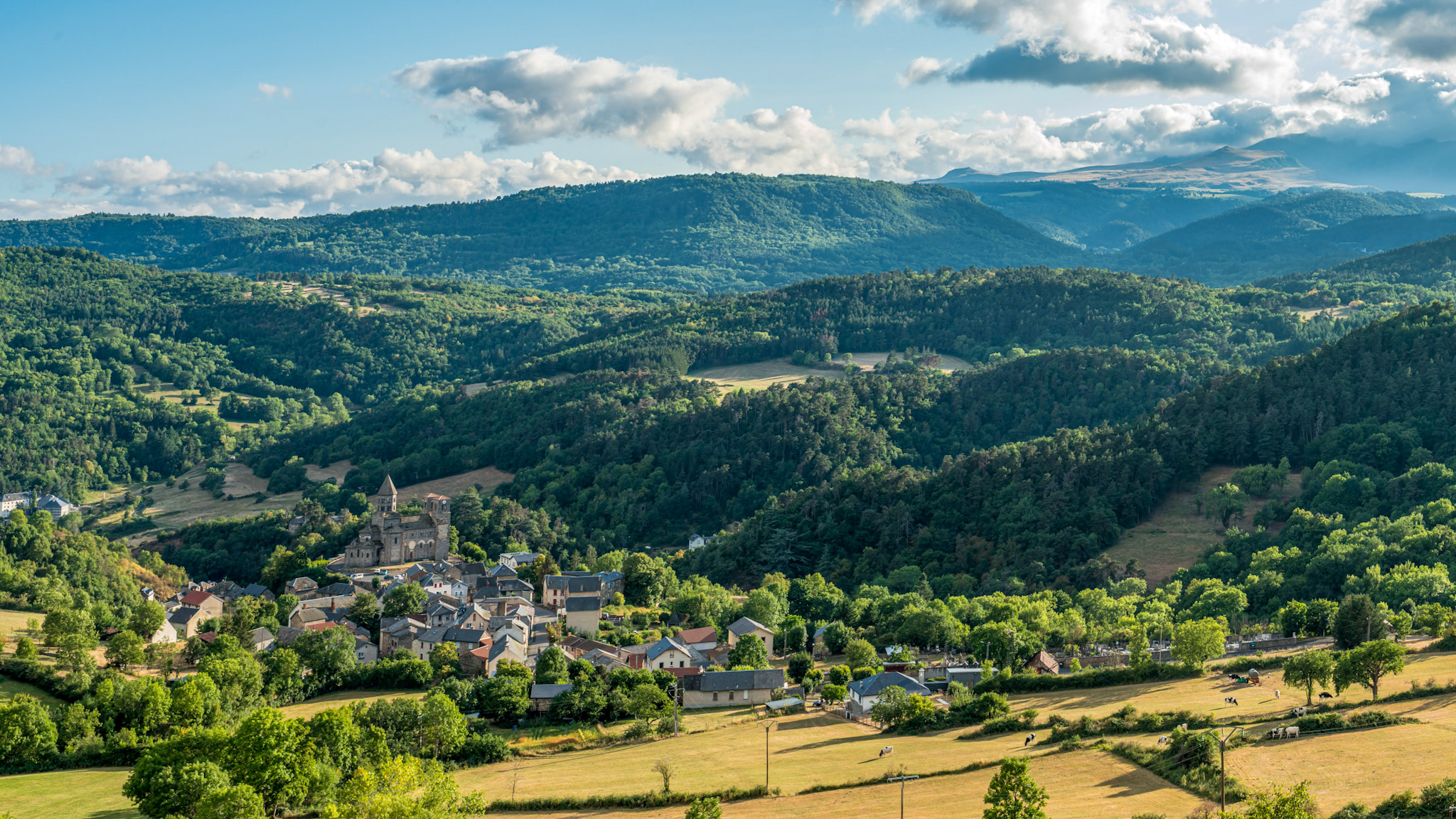 GR®30 - de Saint Nectaire à Besse - étape 4 du GR®30
