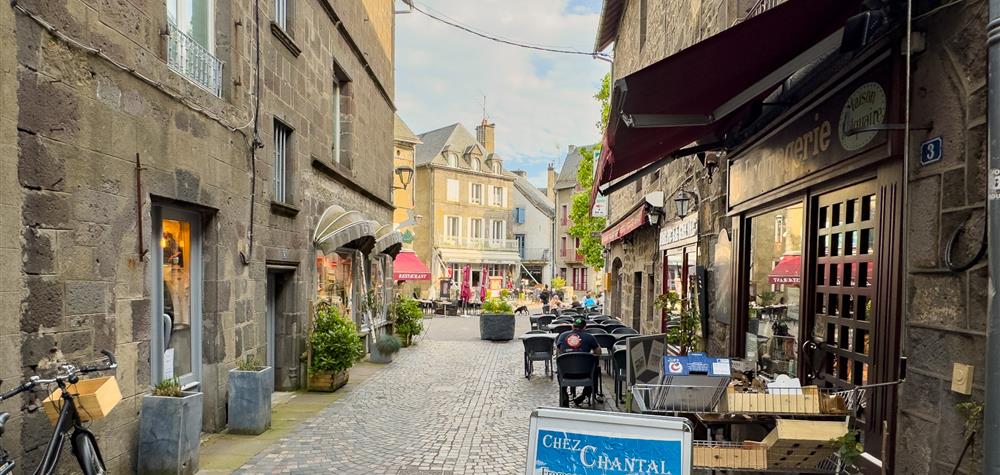 Besse et Saint Anastaise, les produits locaux