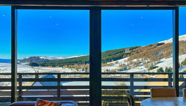 Chalet Cascade Super Besse : une escapade parfaite en hiver