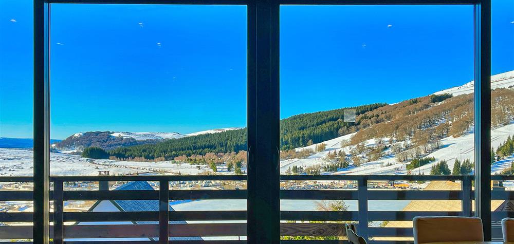 Chalet Cascade Super Besse : une escapade parfaite en hiver