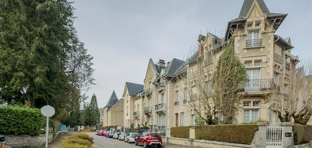 Villa Cyclamen à la Bourboule proche du Parc Fenestre
