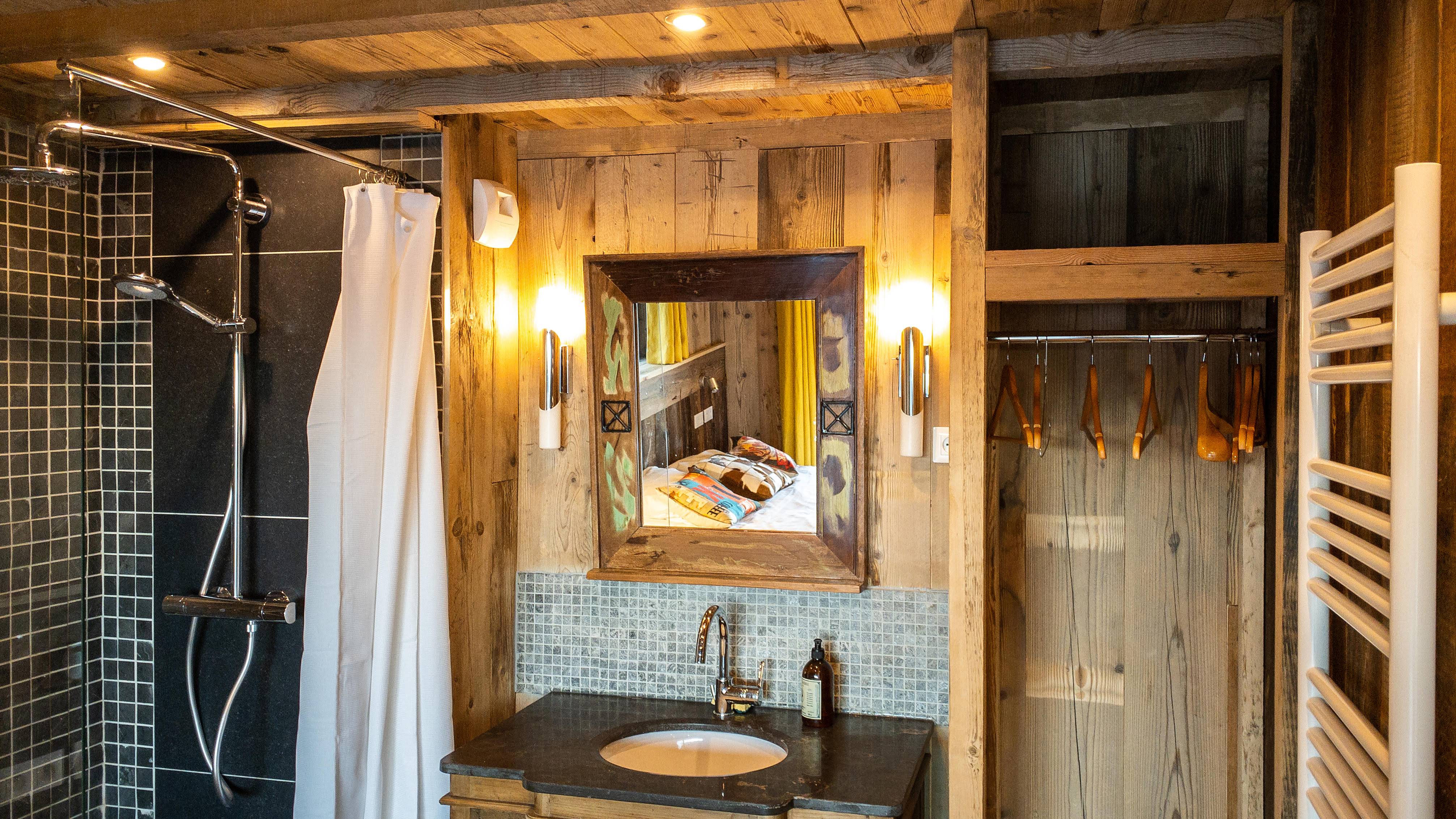 Chalet Cascade Super Besse