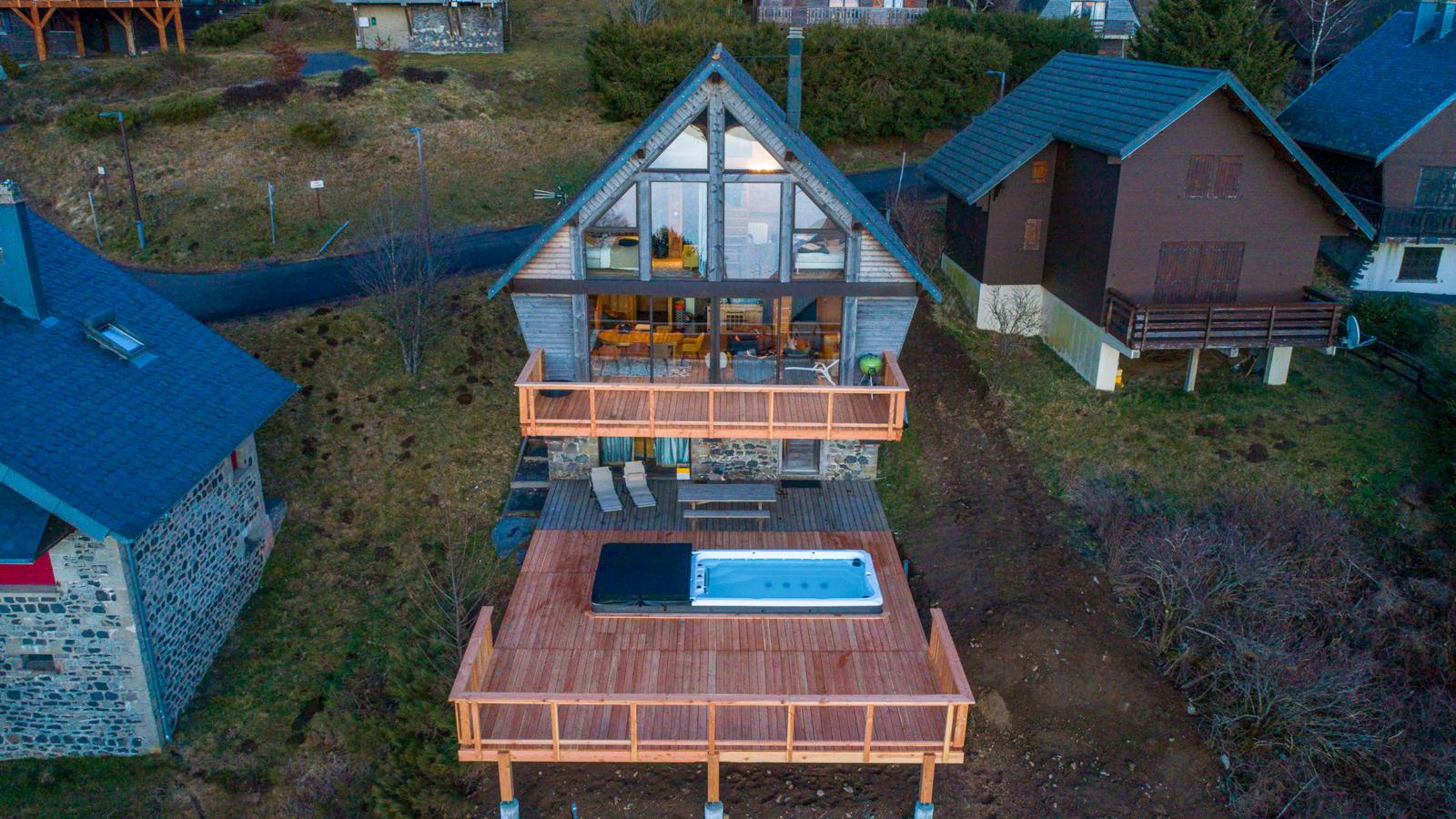 Chalet avec Spa a Super Besse dals le Puy de Dome