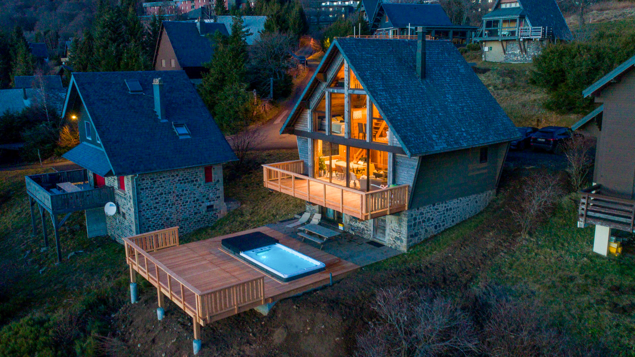 Chalet Cascade Super Besse, Presentation, emplacement, Capacire et Points forts
