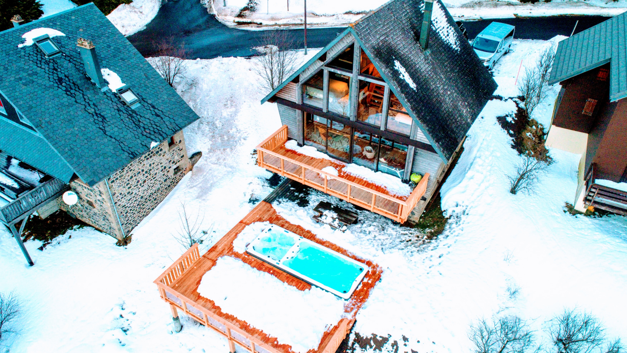 Chalet de Luxe l'Anorak pres de Clermont Ferrand, Spa de Nage, Balneotherapie, Natation